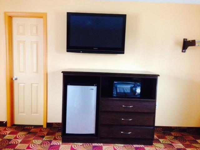 Budgetel Inn Glens Falls-Lake George Zimmer foto